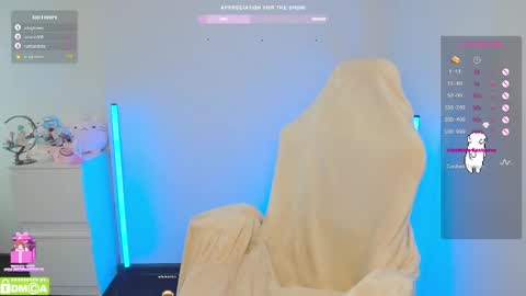 Snapshot of gylaxie chatting on February 2025 11:52:01 AM online show from February 2025 11:52:01 AM