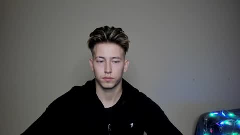 Oliver online show from December 2024 06:59:02 PM