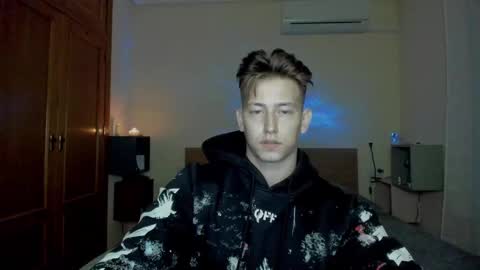 Oliver online show from March 2025 11:03:02 PM