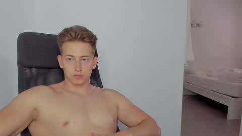 Oliver online show from October 2025 01:52:02 PM