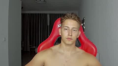 Oliver online show from October 2025 11:38:01 PM