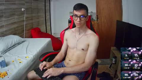 Snapshot of gyo_____ chatting on November 2025 09:14:01 PM gyo online show from November 2025 09:14:01 PM