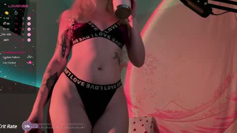 Lana online show from February 2025 07:10:02 PM