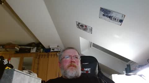 Snapshot of haiflosse chatting on February 2026 06:15:02 PM haiflosse online show from February 2026 06:15:02 PM