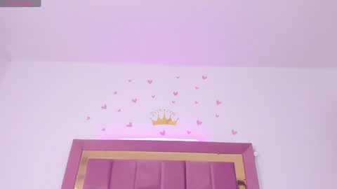 Kendal online show from January 2025 03:24:01 PM