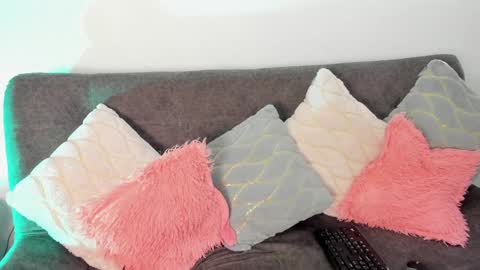 Hailee online show from December 2024 02:55:01 PM