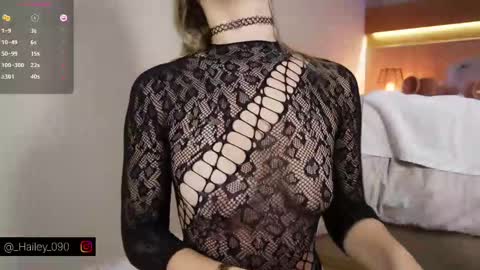 Snapshot of hailey_09 chatting on November 2025 06:26:01 PM Hailey online show from November 2025 06:26:01 PM