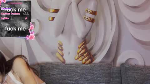 Snapshot of hailey_peach chatting on November 2025 06:06:02 AM HaileyPeach online show from November 2025 06:06:02 AM