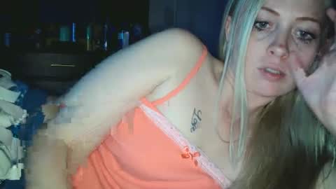 Snapshot of haileyakuma69 chatting on October 2025 04:22:01 AM Hailey and d online show from October 2025 04:22:01 AM