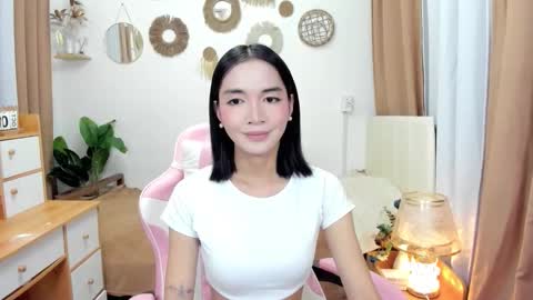 Snapshot of hailyourqueenofsatisfaction chatting on October 2025 09:27:01 AM Haily online show from October 2025 09:27:01 AM