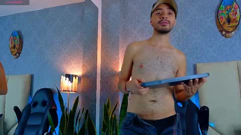 H A I R Y D I A M O N D online show from September 2025 08:23:01 PM