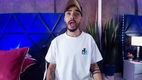 H A I R Y D I A M O N D online show from November 2025 04:07:01 AM