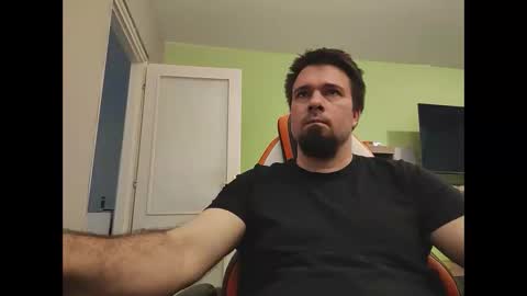 hairy_guy007 online show from February 2025 10:15:01 AM