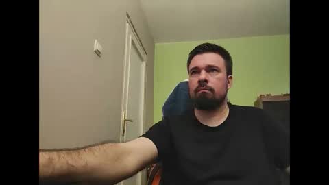 hairy_guy007 online show from February 2026 10:00:01 PM