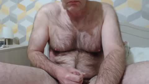 Snapshot of hairyape1 chatting on April 2026 03:34:02 PM Hairy male online show from April 2026 03:34:02 PM