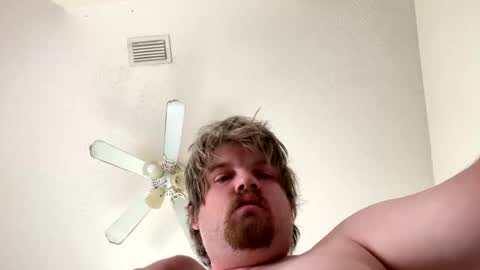 Snapshot of hairybeast215 chatting on October 2025 02:13:02 PM hairybeast215 online show from October 2025 02:13:02 PM