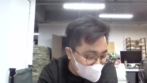 Snapshot of hairycol66 chatting on December 2024 03:05:01 PM hairycol66 online show from December 2024 03:05:01 PM