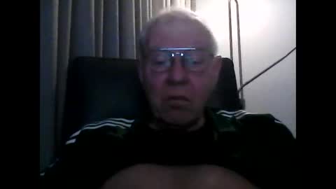 Snapshot of hairylover461681298 chatting on March 2026 10:14:01 PM hairylover461681298 online show from March 2026 10:14:01 PM