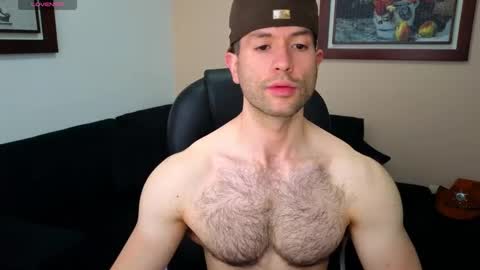 Snapshot of hairyncuteass chatting on October 2025 11:38:02 AM hairyncuteass online show from October 2025 11:38:02 AM