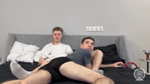 Davis and James online show from December 2025 12:12:01 PM