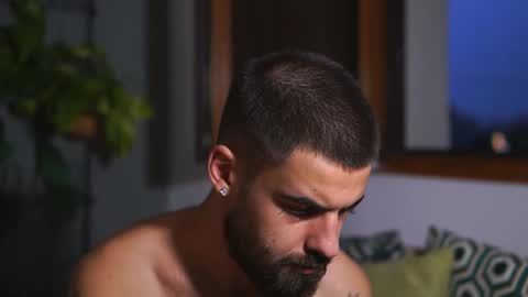 HairyRobXxX online show from September 2025 03:39:02 AM