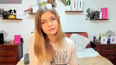 Snapshot of haleyreedme chatting on November 2025 08:24:01 AM Haley online show from November 2025 08:24:01 AM