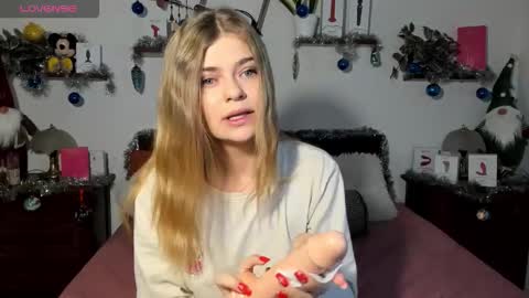 Snapshot of haleyreedme chatting on December 2025 08:23:01 AM Haley online show from December 2025 08:23:01 AM