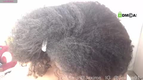 HALLE online show from March 2025 03:56:01 AM