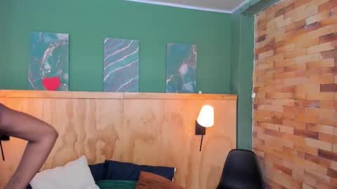 Snapshot of halleylorens chatting on October 2025 07:14:02 PM Halley Lorens online show from October 2025 07:14:02 PM