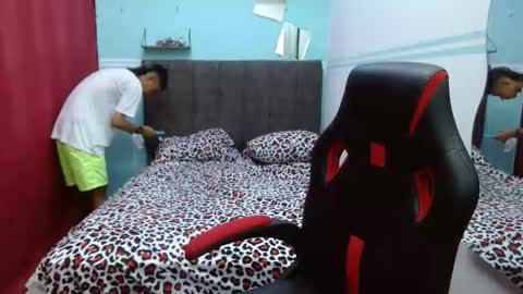 hamcummboy20 online show from November 2025 05:31:01 AM