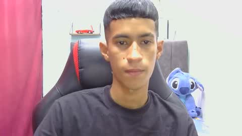 Snapshot of hamcummboy20 chatting on May 2026 02:14:01 PM hamcummboy20 online show from May 2026 02:14:01 PM