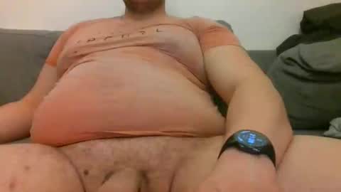 hammer_b online show from December 2025 08:26:01 PM