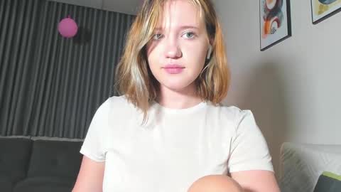 Snapshot of hanahwoods chatting on March 2025 10:05:02 PM hanahwoods online show from March 2025 10:05:02 PM