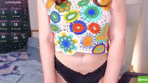 Snapshot of hanahwoods chatting on October 2025 01:17:02 AM hanahwoods online show from October 2025 01:17:02 AM