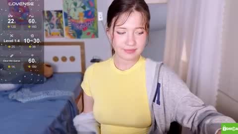 Snapshot of hanahwoods chatting on November 2025 03:34:01 PM hanahwoods online show from November 2025 03:34:01 PM