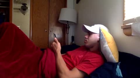 handsome01_ online show from January 2026 04:01:01 PM