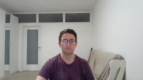 Snapshot of handsome_sasha chatting on December 2025 03:06:01 PM Sasha online show from December 2025 03:06:01 PM