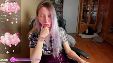 Mila online show from December 2024 04:21:01 AM