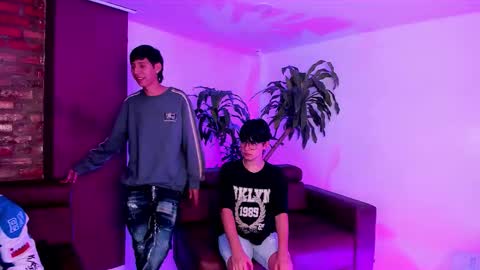 leonardfarrucknick and otis online show from September 2025 01:29:02 AM