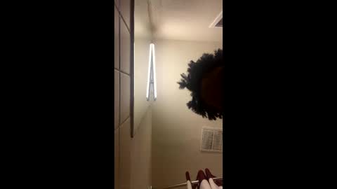 handsomeda1 online show from January 2025 10:11:01 AM