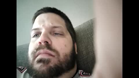 handsomedaddy198923 online show from October 2025 07:14:01 PM