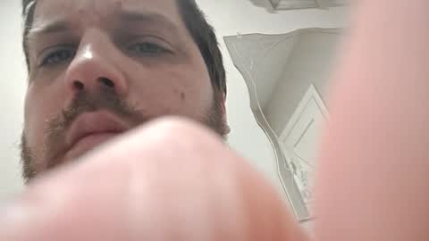 handsomedaddy198923 online show from November 2025 09:09:01 AM