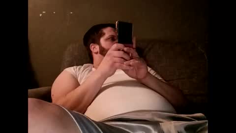 Snapshot of handsomedaddy198924 chatting on February 2026 07:51:01 AM Handsomedaddy198923 online show from February 2026 07:51:01 AM