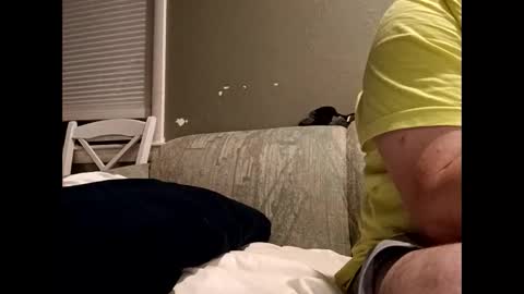 Handsomedaddy198923 online show from June 2026 06:38:02 AM