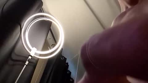 handsomerob42 online show from October 2025 04:18:01 PM