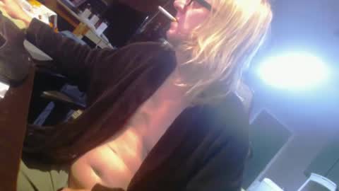 Snapshot of handyman5303 chatting on January 2025 01:06:02 PM Handystudman online show from January 2025 01:06:02 PM