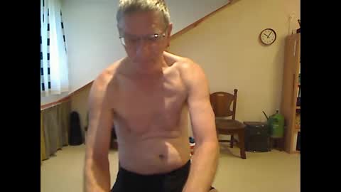 hankk54 online show from January 2025 09:05:01 AM