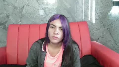 Hanna online show from November 2025 01:21:02 PM