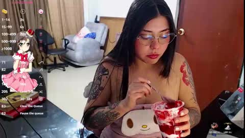 Hanna online show from November 2025 11:37:01 PM