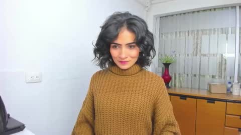 Sara online show from December 2025 07:30:02 PM